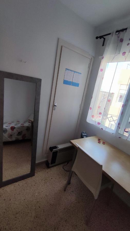 Habitaciones En Alquiler En Piso Compartido Valencia Room photo